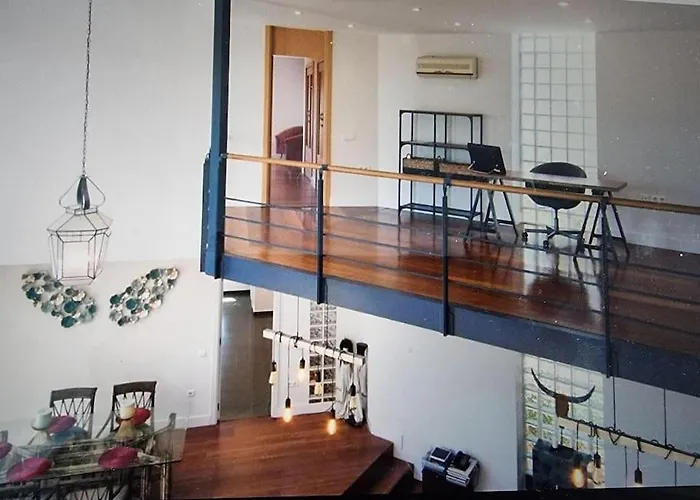 Unique Modern House - Paseo Maritimo/center *